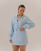 SHORT SAIA DE LINHO COM CINTO