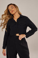 CAMISA CROPPED MAXI BOLSOS