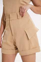 BERMUDA BOLSOS LATERAIS E BARRA ITALIANA