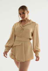 CAMISA COM BRILHO CRISTAIS