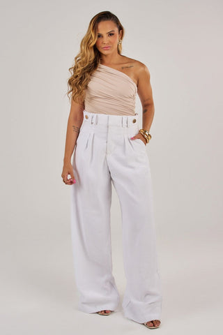 CALÇA PANTALONA COM PREGAS E BOTÕES