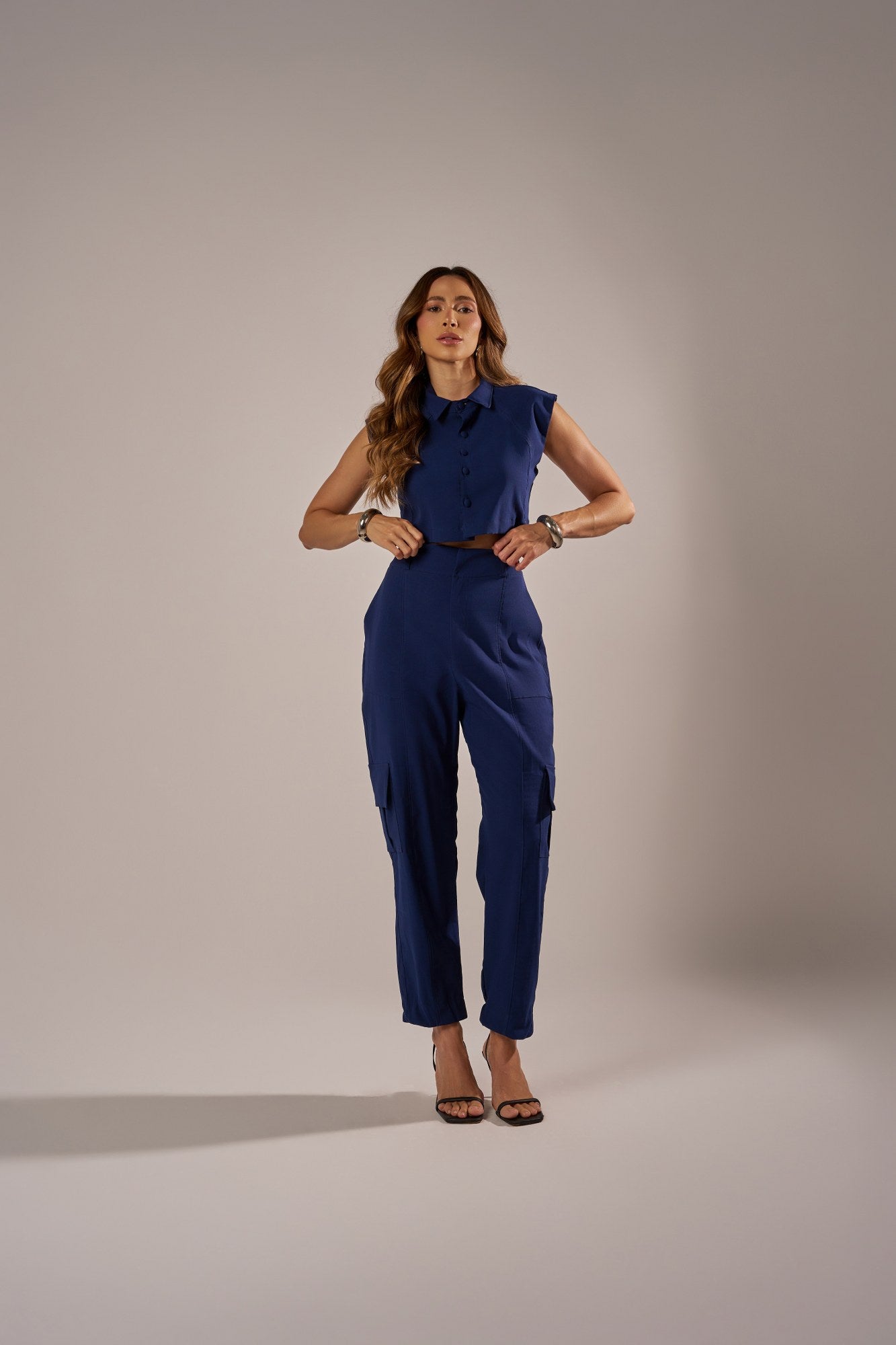CALÇA BAGGY BOLSOS CARGO