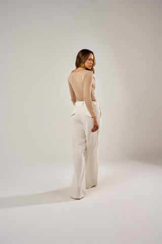 CALÇA PANTALONA COM PREGAS E BOTÕES