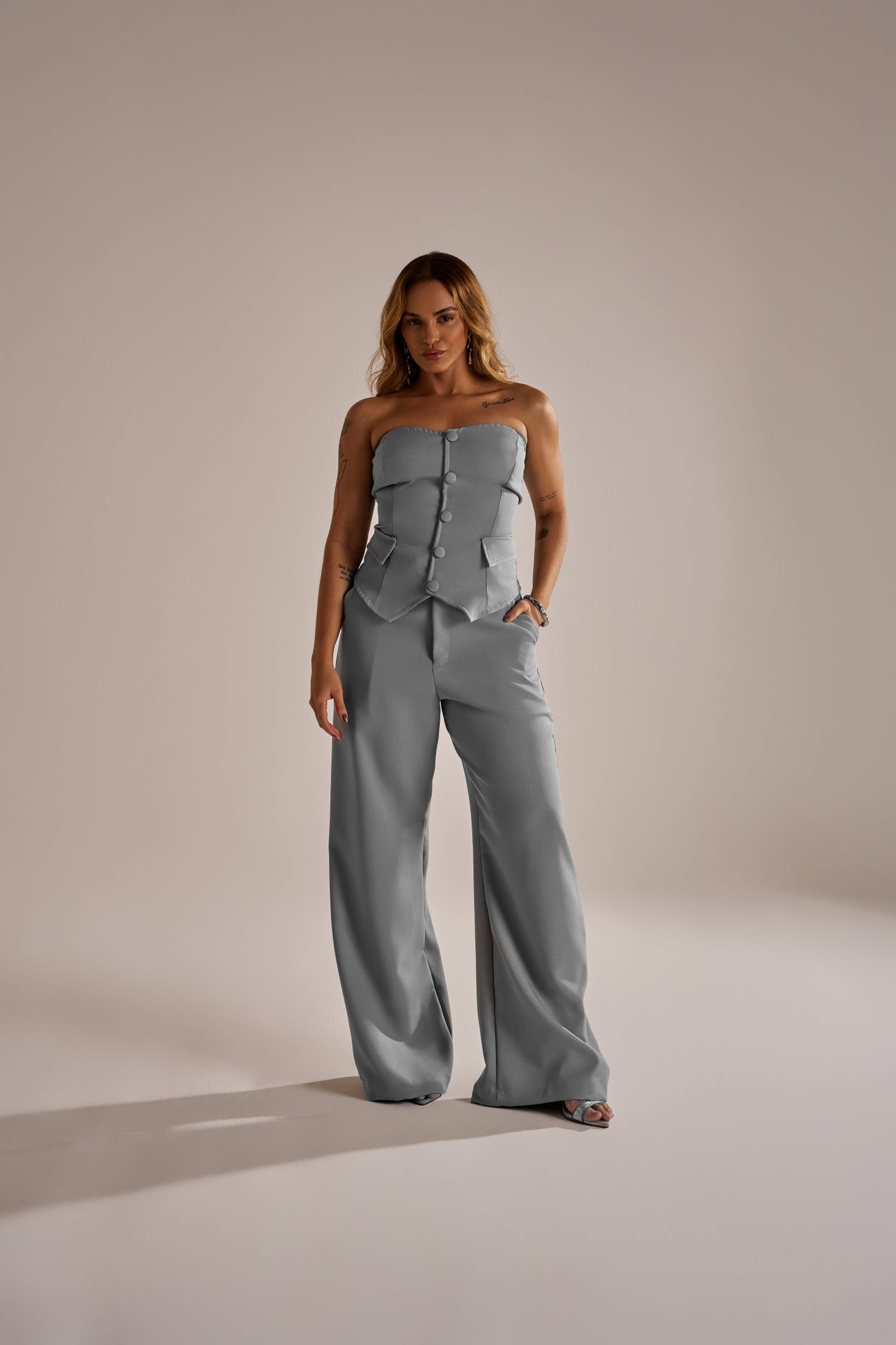 CORSET COM LAPELAS