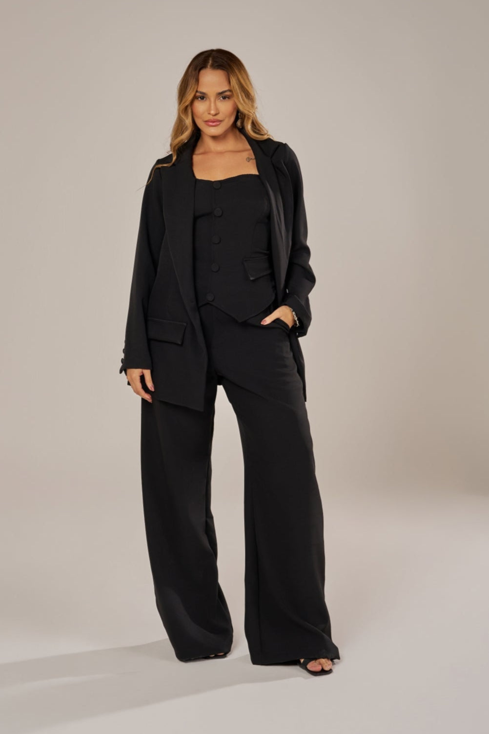 CALÇA CLÁSSICA ALFAIATARIA LISA