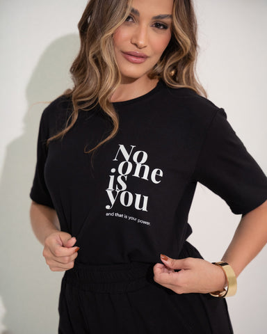 T-SHIRT MOLETINHO