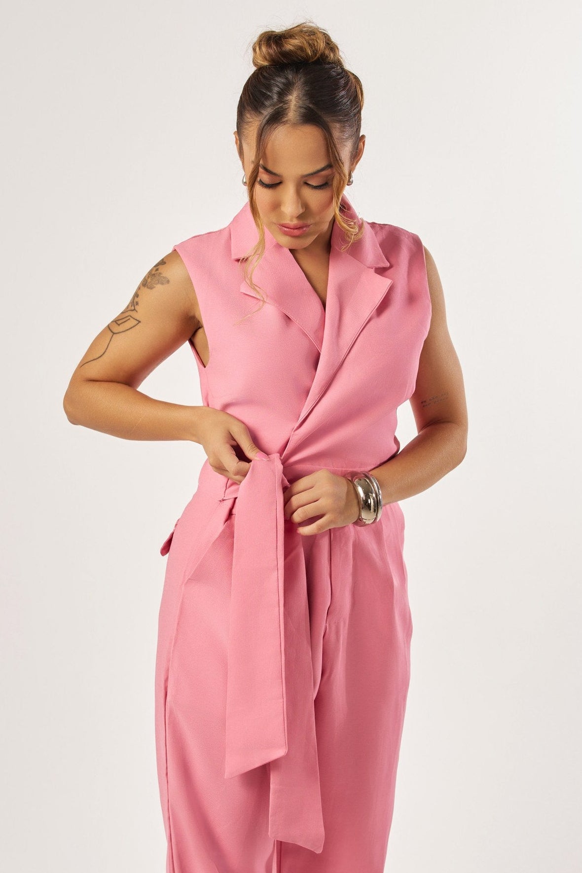 MACACÃO SLOUCHY COM FAIXA