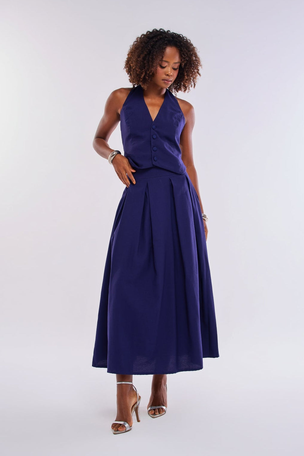 SAIA MIDI ALFAIATARIA COM PREGAS