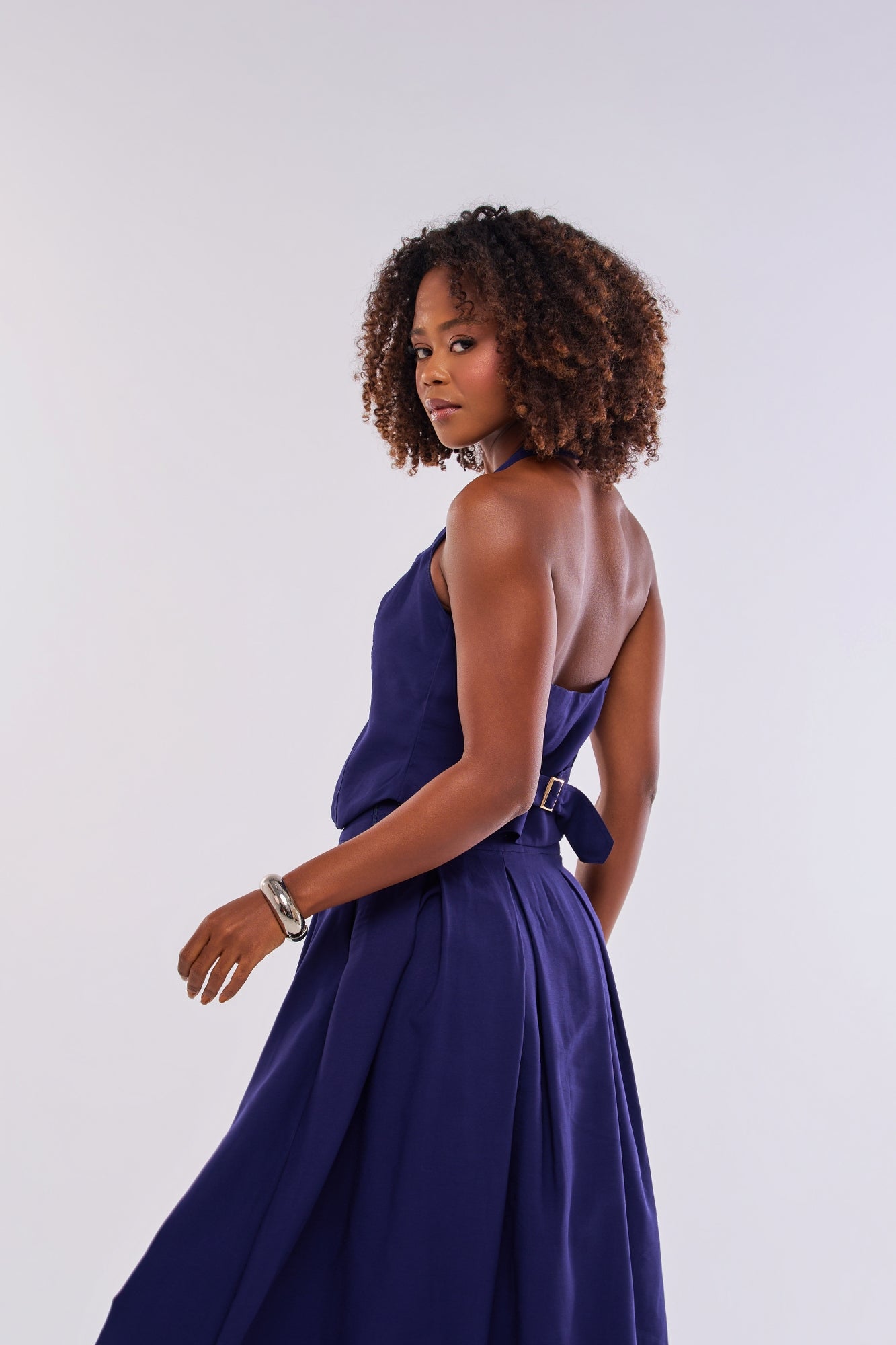 SAIA MIDI ALFAIATARIA COM PREGAS