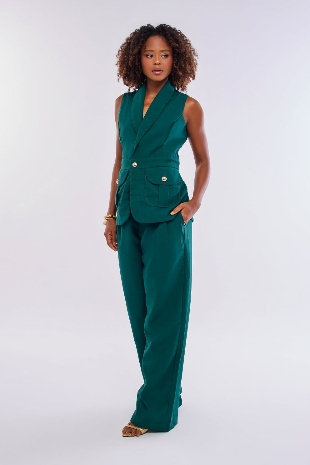 BLUSA PEPLUM ALFAIATARIA BOLSOS CARGO