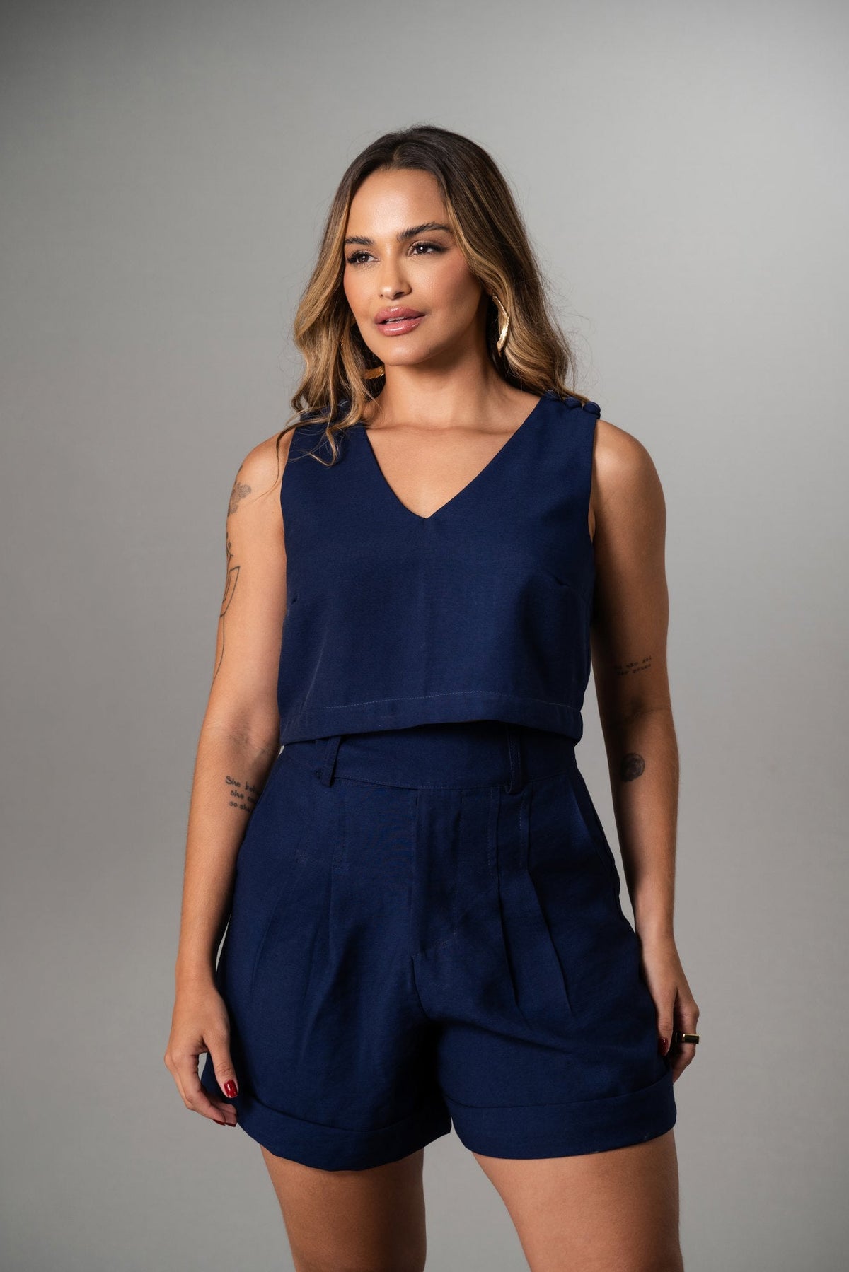 CROPPED BASIC COM BOTÕES