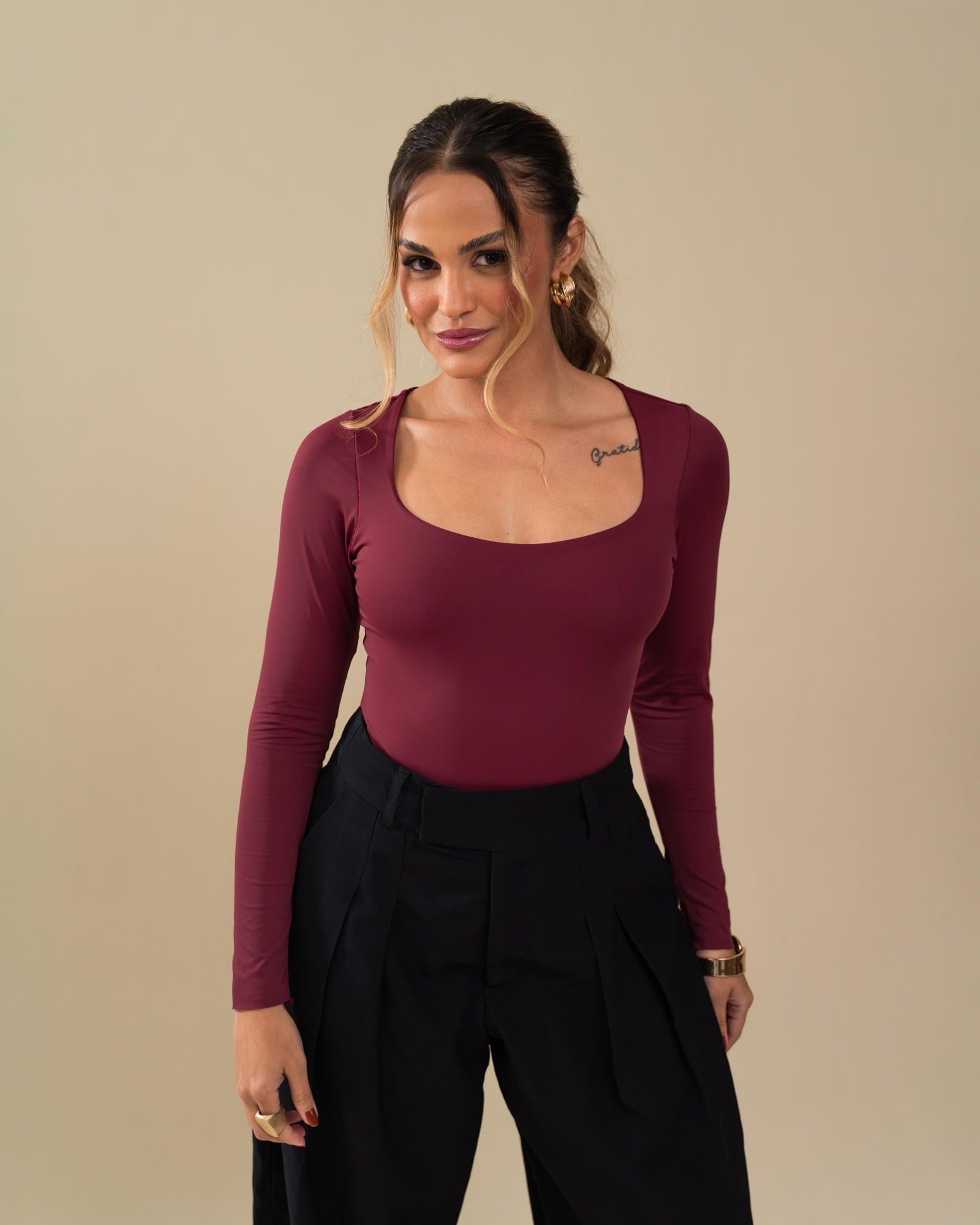 CALÇA ALFAIATARIA PANTALONA COM PREGAS