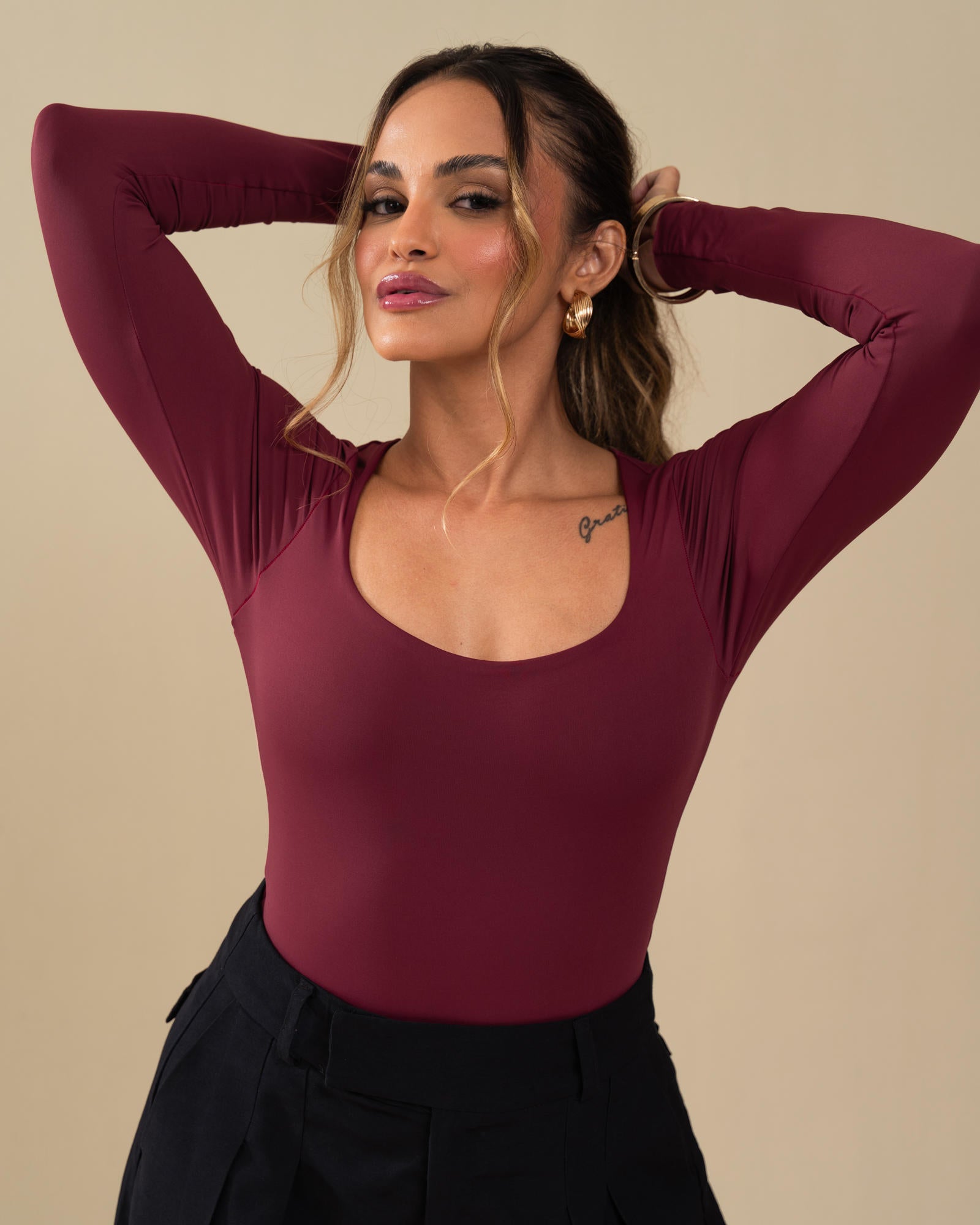 CALÇA ALFAIATARIA PANTALONA COM PREGAS