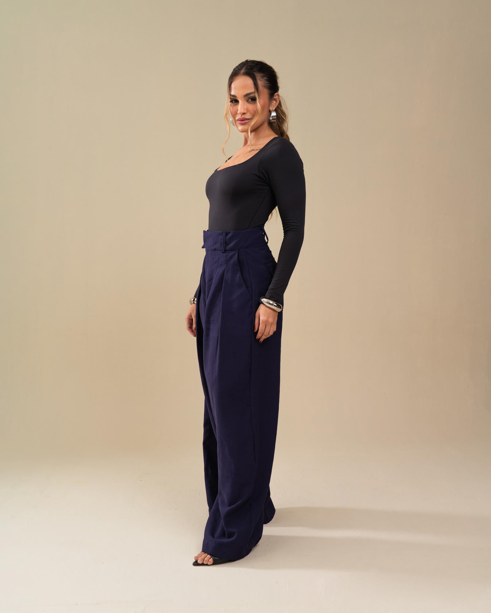 CALÇA ALFAIATARIA PANTALONA COM PREGAS