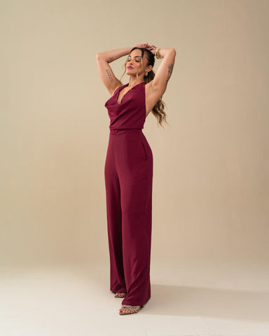 MACACÃO PANTALONA BUSTO DEGAGÊ
