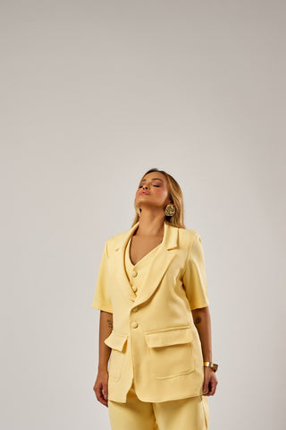BLAZER ALFAIATARIA MANGA CURTA BOLSOS CARGO