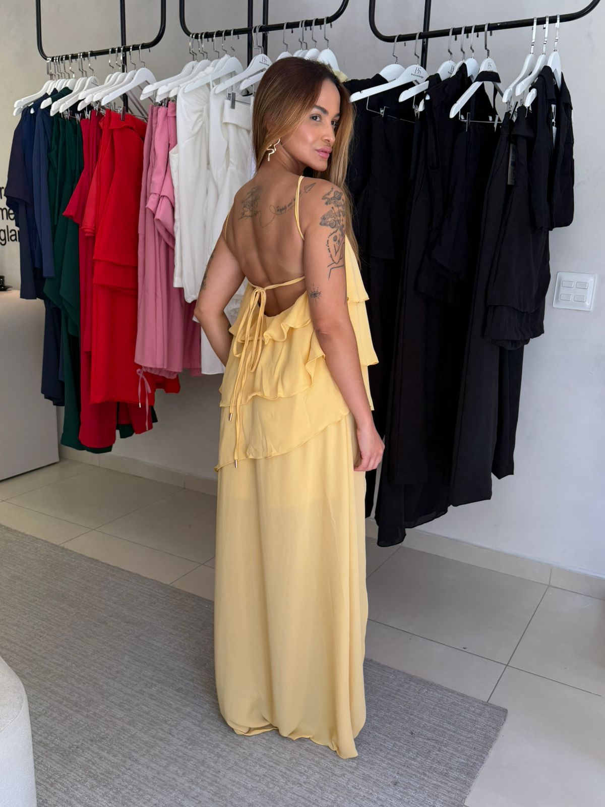 VESTIDO MIDI MAXI CAMADAS ASSIMÉTRICO